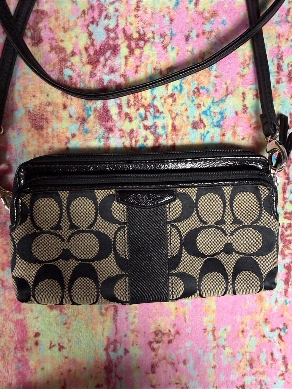 Coach Signature Crossbody in Black and Tan